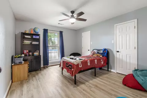 Bedroom - 15 Dale Ct, Cabot, AR 72023 photo 4 of 7