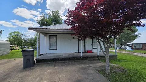 902 Wirt St, Paragould, AR 72450