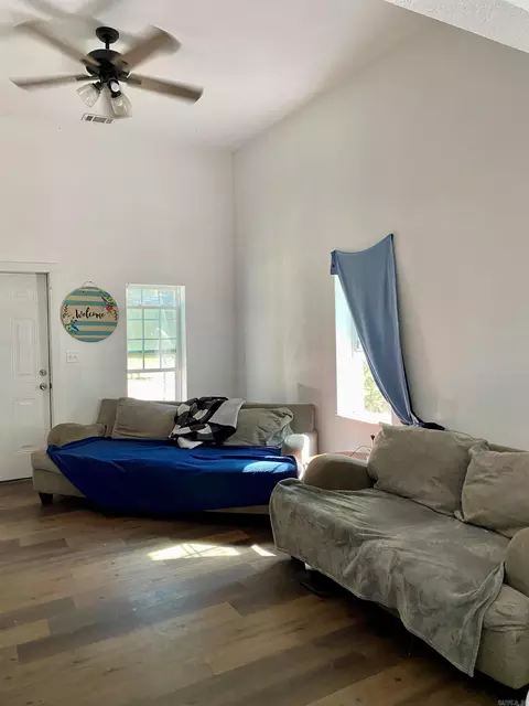 Living - 112 N 5th, Paris, AR 72855 photo 1 of 3