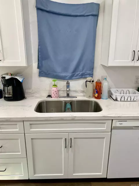 Kitchen - 112 N 5th, Paris, AR 72855 photo 4 of 5
