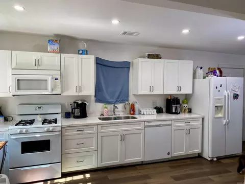 Kitchen - 112 N 5th, Paris, AR 72855 photo 2 of 5