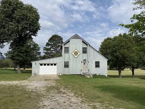 424 School St, Melbourne, AR 72556
