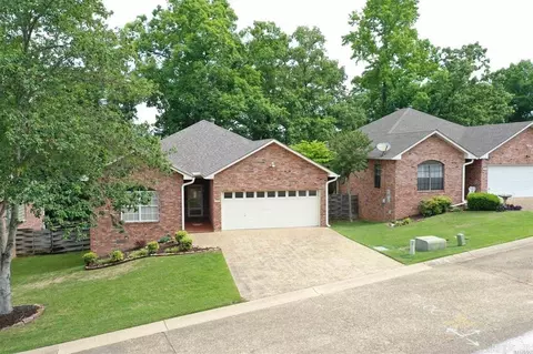 103 Creekview Ter, Hot Springs, AR 71913
