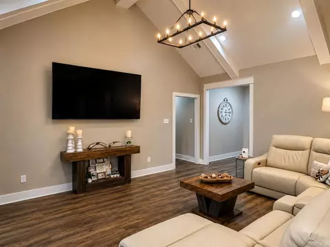 Living - 204 Heather Loop, Beebe, AR 72012 photo 1 of 1