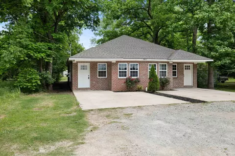 Exterior - 505 Bertig St, Paragould, AR 72450 photo 2 of 6