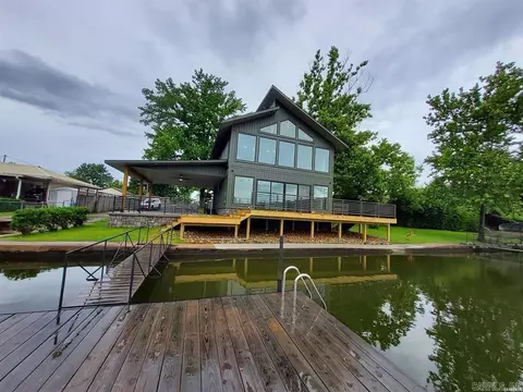 114 Pleasure Pt, Hot Springs, AR 71913
