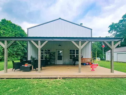Exterior - 683 Trace Ridge Rd, Leslie, AR 72645 photo 2 of 9