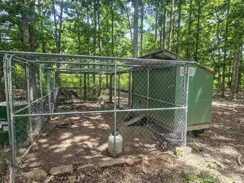 Exterior - 683 Trace Ridge Rd, Leslie, AR 72645 photo 9 of 9