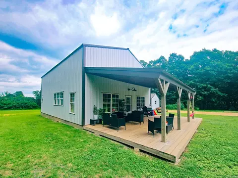 Exterior - 683 Trace Ridge Rd, Leslie, AR 72645 photo 4 of 9