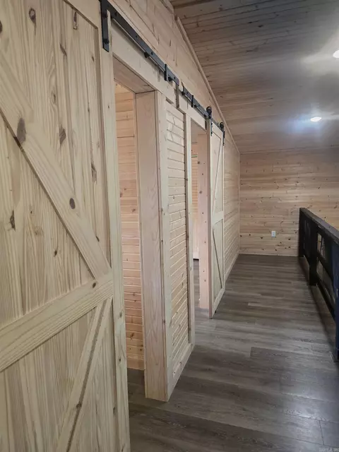 Entry Way - 683 Trace Ridge Rd, Leslie, AR 72645 photo 4 of 4