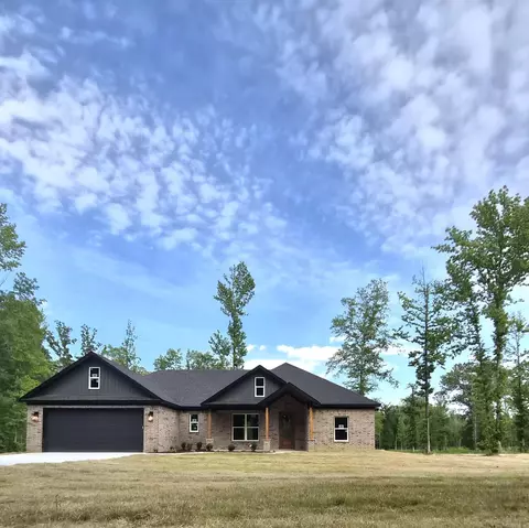 6708 N Detonti Rd, Bauxite, AR 72011