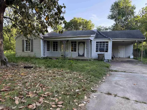 253 Beech Grove Dr, Forrest City, AR 72335