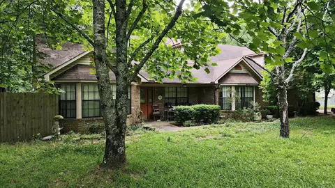 61 Pierce Rd, Arkadelphia, AR 71923