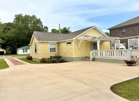 Other - 1615 Tyler St, Conway, AR 72032 photo 5 of 9
