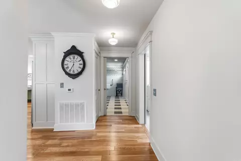 Entry Way - 1615 Tyler St, Conway, AR 72032 photo 5 of 6