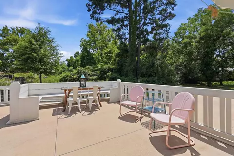 Exterior - 1615 Tyler St, Conway, AR 72032 photo 7 of 13