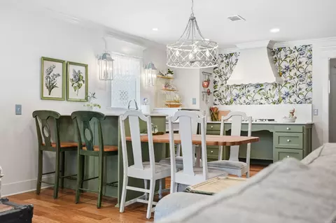Kitchen - 1615 Tyler St, Conway, AR 72032 photo 10 of 10