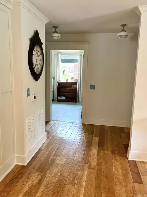 Entry Way - 1615 Tyler St, Conway, AR 72032 photo 2 of 2