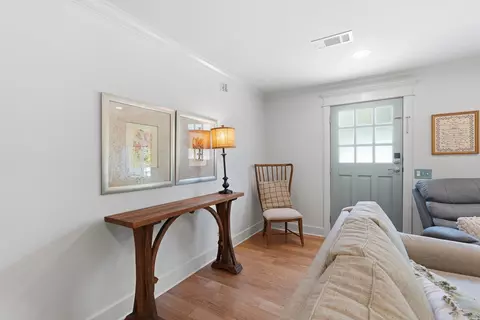 Entry Way - 1615 Tyler St, Conway, AR 72032 photo 3 of 6