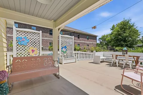 Exterior - 1615 Tyler St, Conway, AR 72032 photo 5 of 13