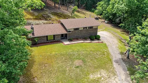 3614 Garrison Rd, Little Rock, AR 72223