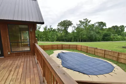 Exterior - 170 Riverview Dr, Malvern, AR 72104 photo 3 of 12