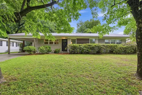 1401 Crystal Dr, Benton, AR 72015