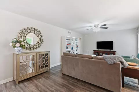 1401 Crystal Dr, Benton, AR 72015 photo 6