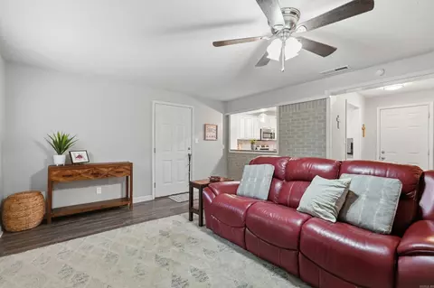 1401 Crystal Dr, Benton, AR 72015 photo 21