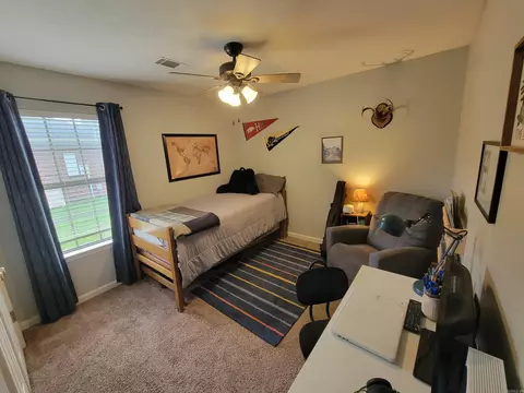 Bedroom - 920 Crestliner Dr, Conway, AR 72034 photo 2 of 5