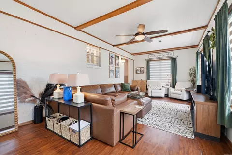 Living - 28 Stevens Rd, Conway, AR 72032 photo 2 of 3