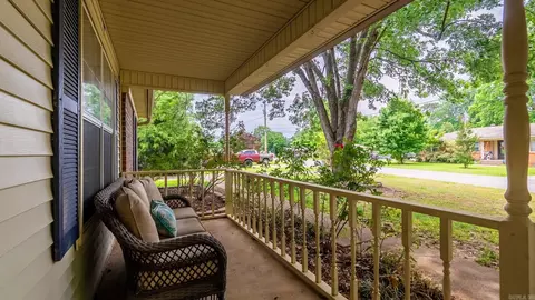 Exterior - 403 King Rd, Benton, AR 72019 photo 7 of 11
