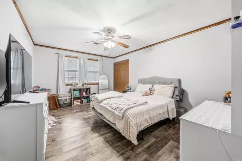Bedroom - 7969 Ridge Rd, Malvern, AR 72104 photo 9 of 12