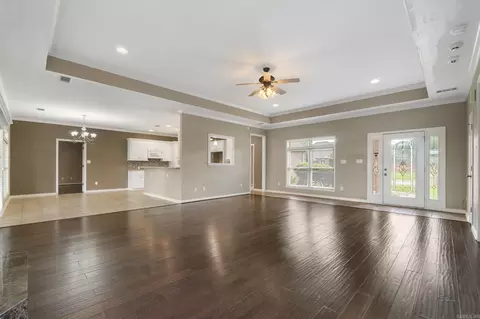 Living - 6315 Worth Ave, Benton, AR 72019 photo 5 of 11