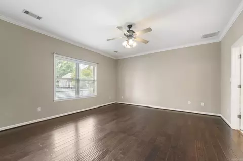 Living - 6315 Worth Ave, Benton, AR 72019 photo 7 of 11