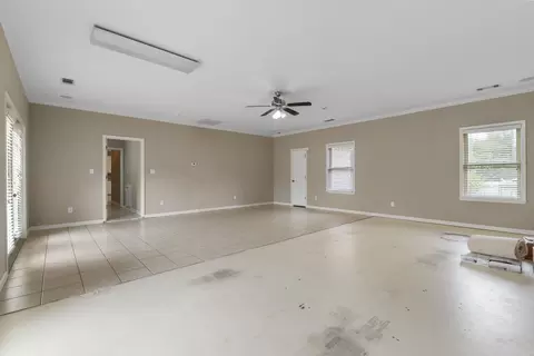 Living - 6315 Worth Ave, Benton, AR 72019 photo 10 of 11