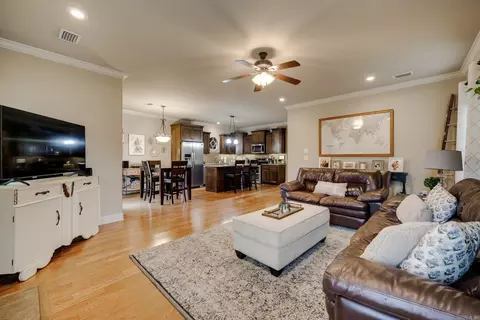 Living - 2755 Wineberry, Conway, AR 72034 photo 4 of 4