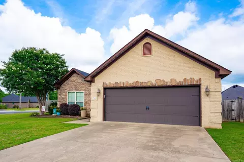 Exterior - 2755 Wineberry, Conway, AR 72034 photo 3 of 4