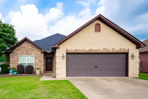 2755 Wineberry, Conway, AR 72034