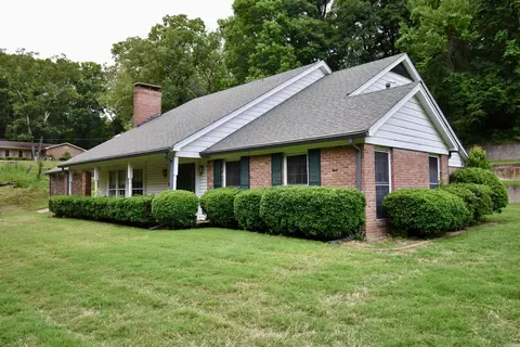 100 Quapaw Trl, Helena, AR 72342