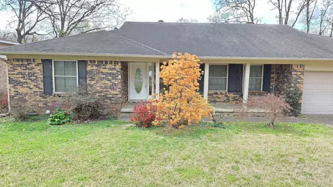 1512 War Eagle Dr, North Little Rock, AR 72116