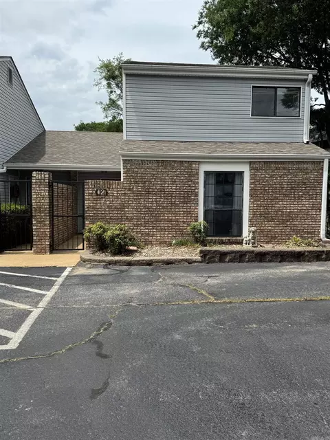 12 Brandywine Ct #12, Hot Springs, AR 71901