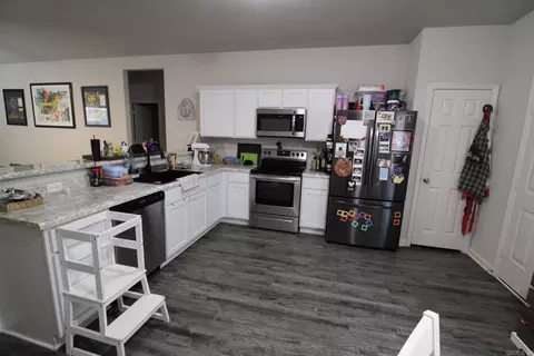 Kitchen - 2130 Eldridge Ln, Conway, AR 72032 photo 1 of 1
