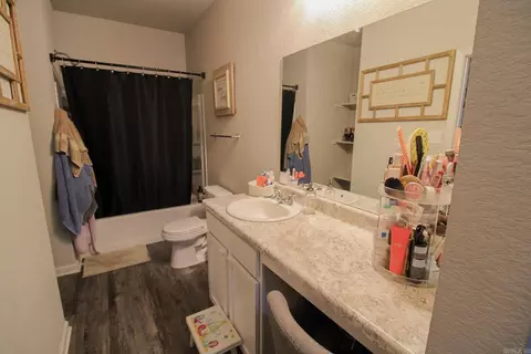 Bath - 2130 Eldridge Ln, Conway, AR 72032 photo 1 of 3