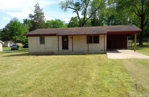 11 Jackie Ln, Conway, AR 72032