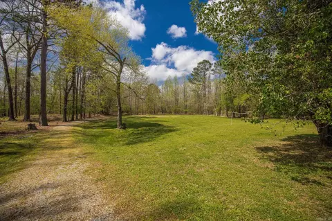 9105 Gilbert Rd, Benton, AR 72019 photo 5