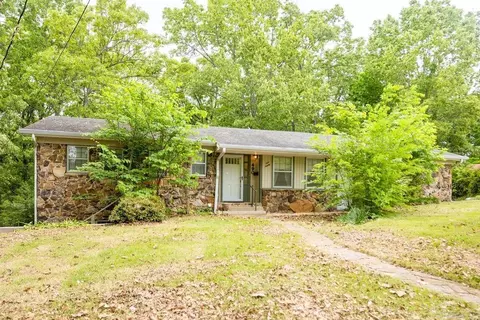 490 W Morrow St, Batesville, AR 72501