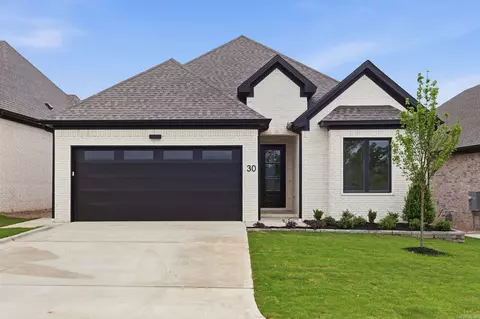 30 Mountain Brook Rd, Little Rock, AR 72223