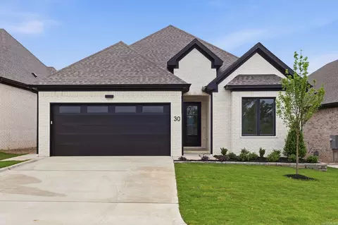 30 Mountain Brook Rd, Little Rock, AR 72223