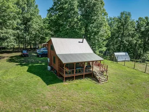2061 Mcknight Rd, Guion, AR 72540